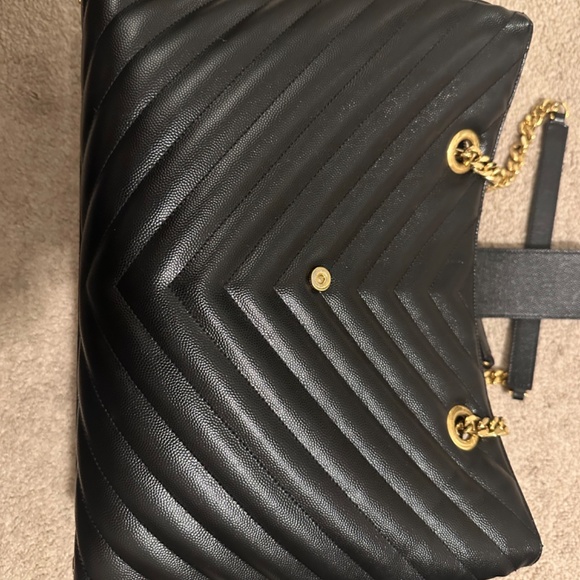 Saint Laurent Tote - Picture 2 of 11